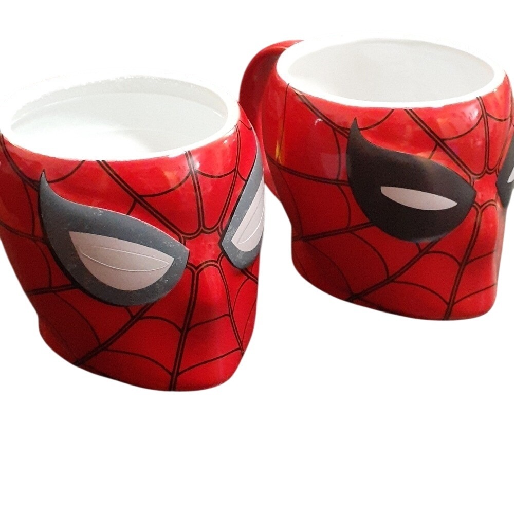 Marvel Spider-Man Mug Set (2) Ceramic Coffee Cup Superhero Face Design Red 16oz